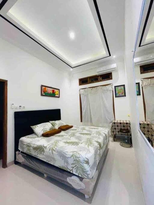 Family Homestay Near Malioboro Yogyakarta Ngoại thất bức ảnh