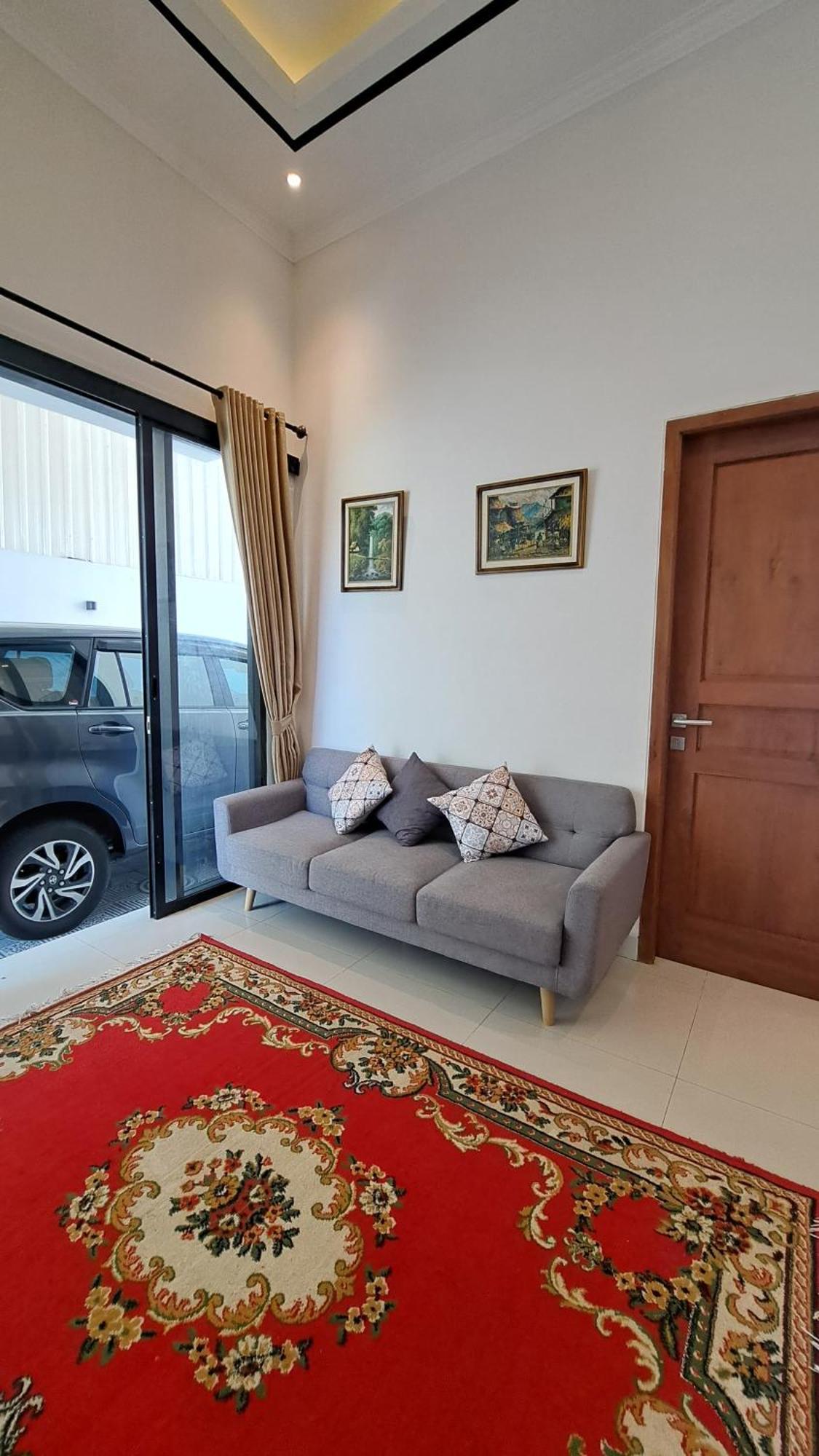 Family Homestay Near Malioboro Yogyakarta Ngoại thất bức ảnh